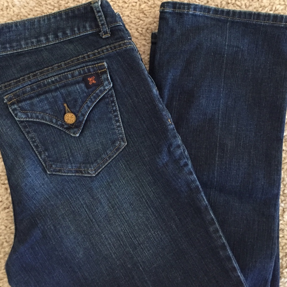 Vera Wang Jeans
